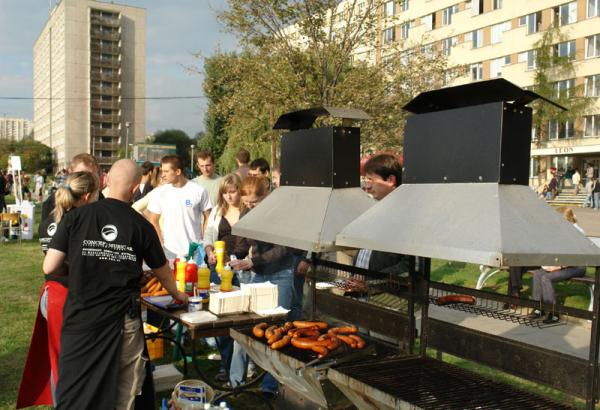 Inauguracja PK 2006 piknik 4936.jpg